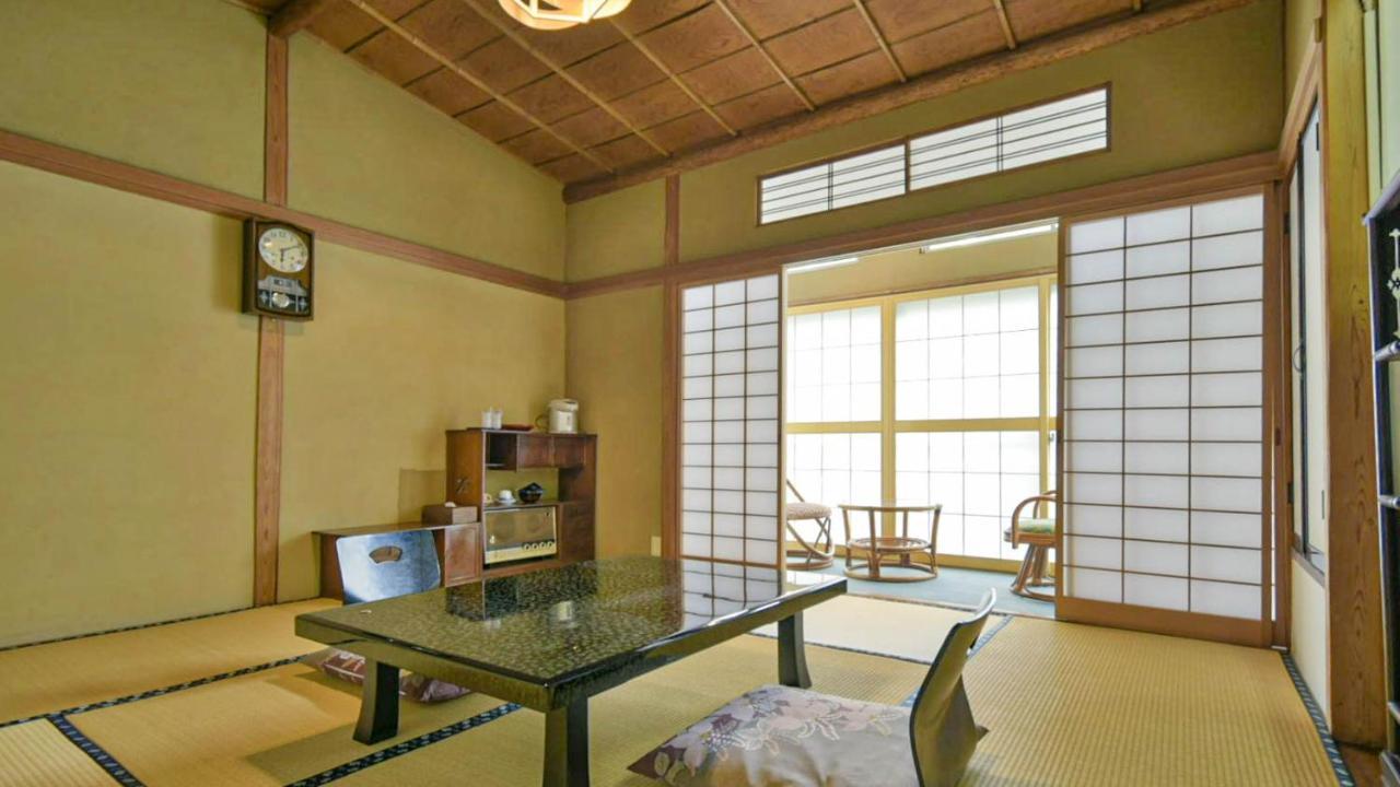 Irorinoyado Ashina Hotell Aizuwakamatsu Exteriör bild