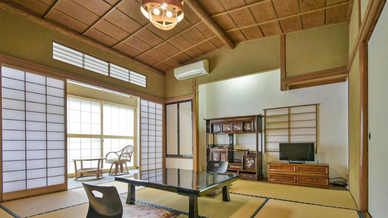 Irorinoyado Ashina Hotell Aizuwakamatsu Exteriör bild